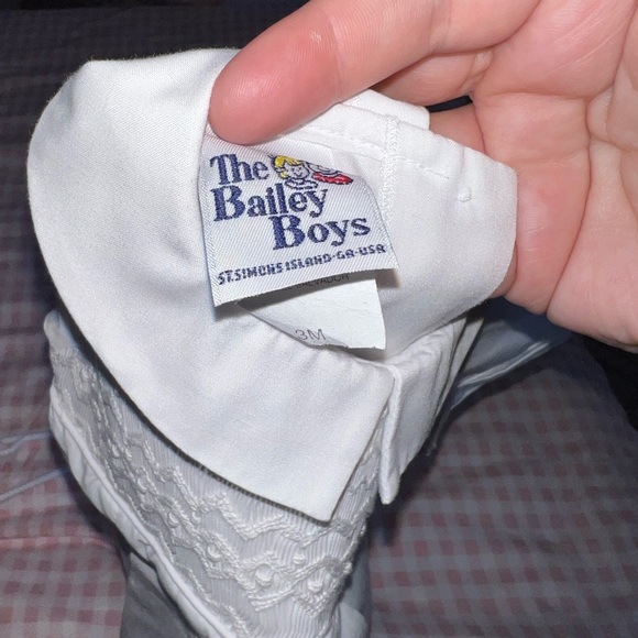 Charming White Kids Button Down Shirt with Peter Pan Collar - Picture 3 of 3